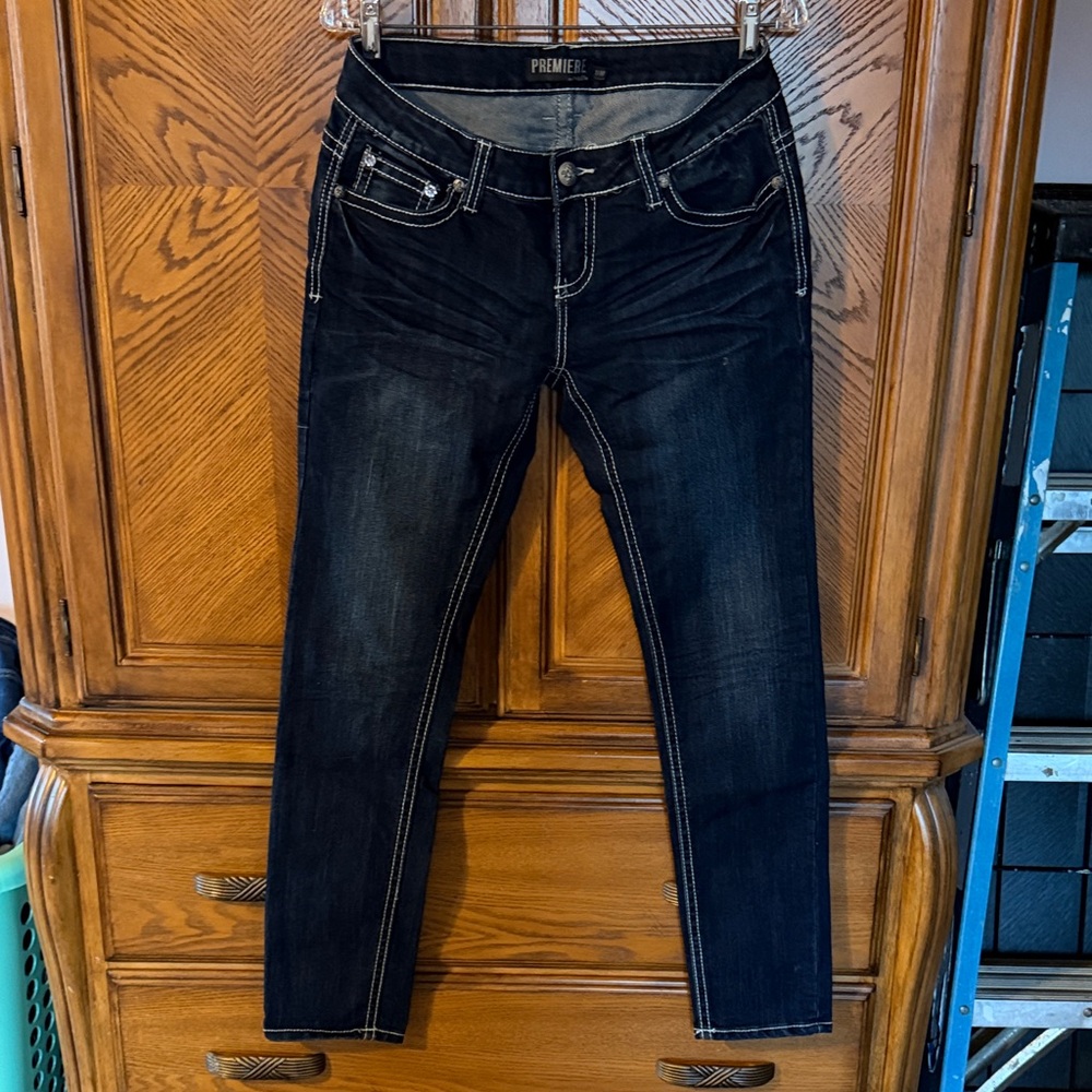 Rue21 Dark Wash Blue Skinny Jeans with Contrast Stitching size 7/8.